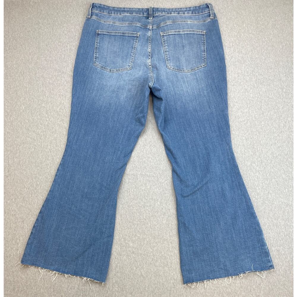 Ava & Viv Jeans Womens 18 Blue Cotton Blend Stretch High Rise Distressed Flare - Picture 2 of 7